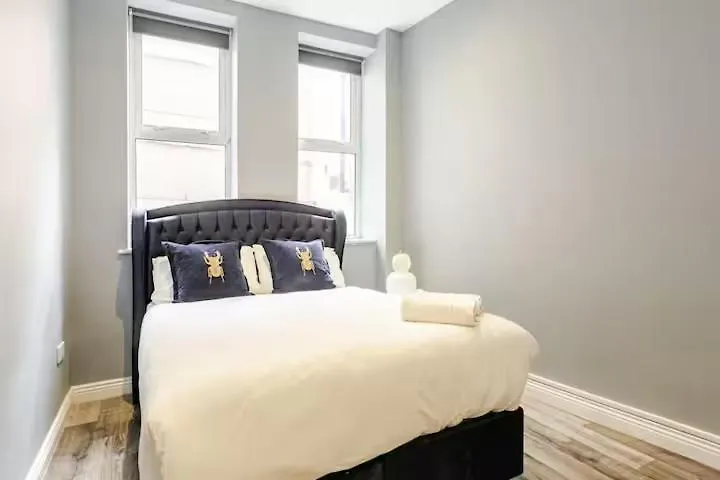 Best Location! Modern Apartment In Heart Of City! ダブリン 0*,