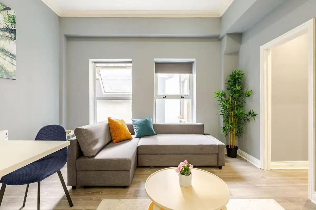 Best Location! Modern Apartment In Heart Of City! Dublino